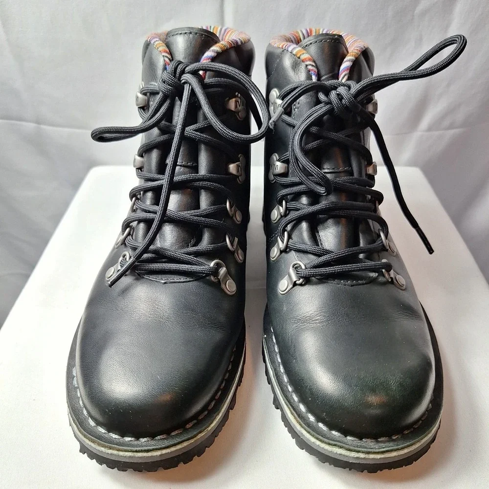 MERRELL Wilderness Valley Performance Boot Womens Sz 7 Black Leather Vibram Sole